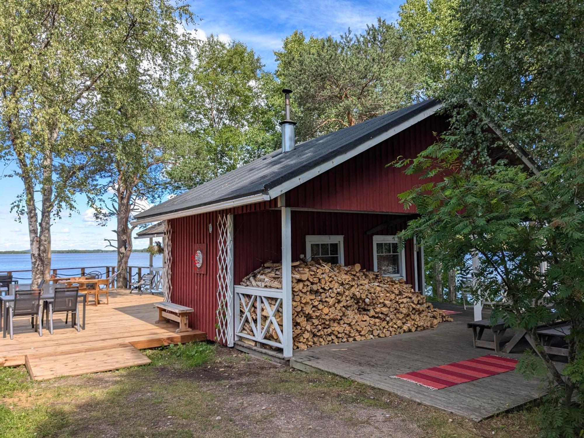 Santa'S Little Village - Hotel Uitonniemi Kemijärvi Zewnętrze zdjęcie