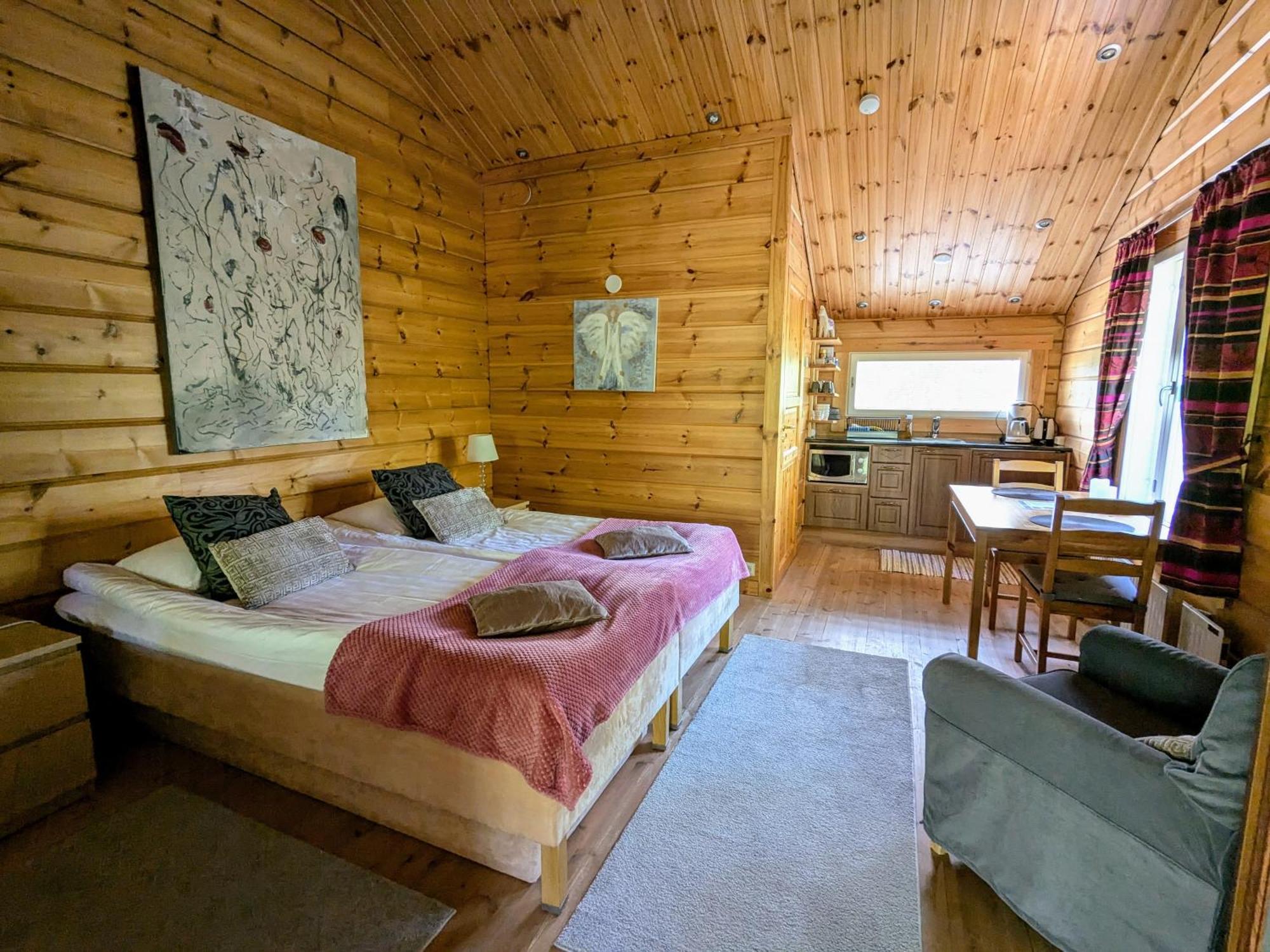 Santa'S Little Village - Hotel Uitonniemi Kemijärvi Zewnętrze zdjęcie